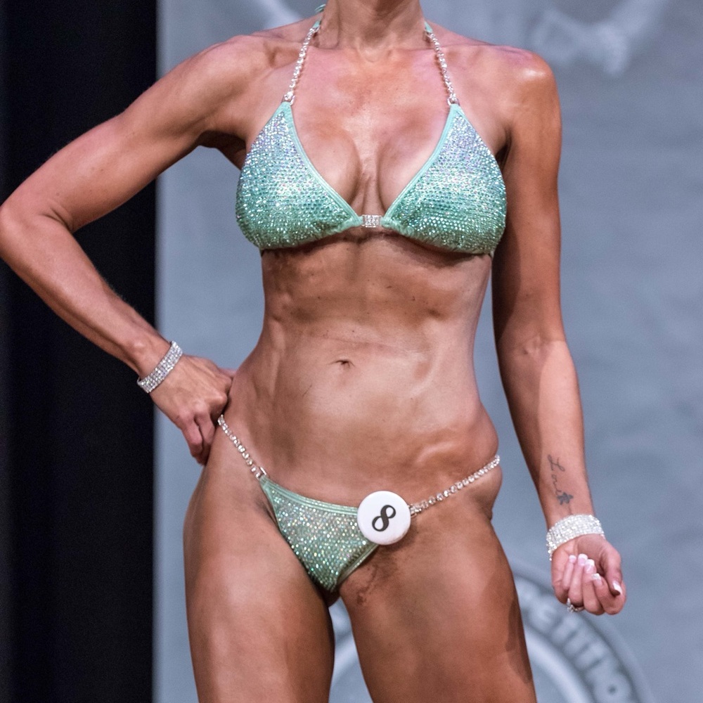 Angel competition bikini - Picture 4 of 7
